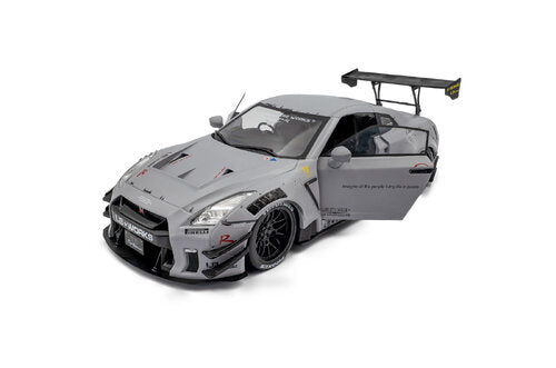 NISSAN - GT-R (R35) TYPE 2 LIBERTY WALK LB WORKS COUPE WITH AMERICAN DIORAMA FIGURE 2018 - GREY