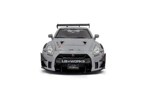 NISSAN - GT-R (R35) TYPE 2 LIBERTY WALK LB WORKS COUPE WITH AMERICAN DIORAMA FIGURE 2018 - GREY