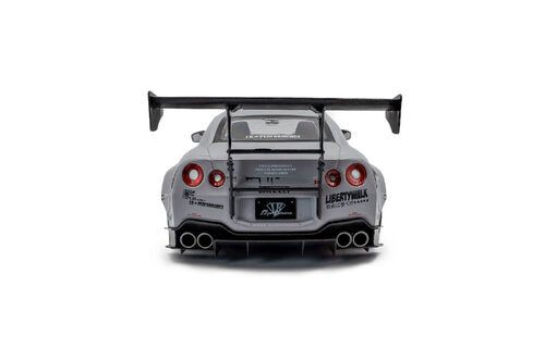 NISSAN - GT-R (R35) TYPE 2 LIBERTY WALK LB WORKS COUPE WITH AMERICAN DIORAMA FIGURE 2018 - GREY