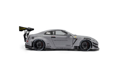 NISSAN - GT-R (R35) TYPE 2 LIBERTY WALK LB WORKS COUPE WITH AMERICAN DIORAMA FIGURE 2018 - GREY