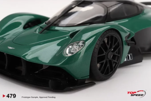 Aston Martin Valkyrie Aston Martin Racing Green