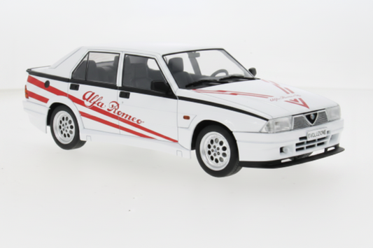 Alfa Romeo 75 Turbo Evoluzione, weiss, 1987