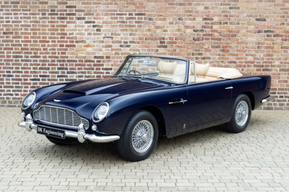 ASTON MARTIN DB5 VOLANTE MIDNIGHT BLUE 1965