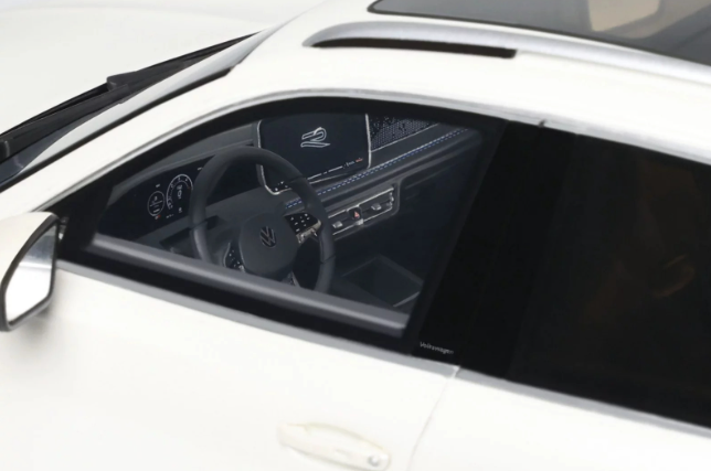 VOLKSWAGEN VW TIGUAN E TSI R-LINE ORYX WHITE PEARL L0K1 2024