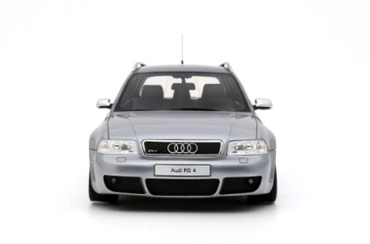 Audi RS 4 (B5) Avant "stanced" Avus Silver 2025