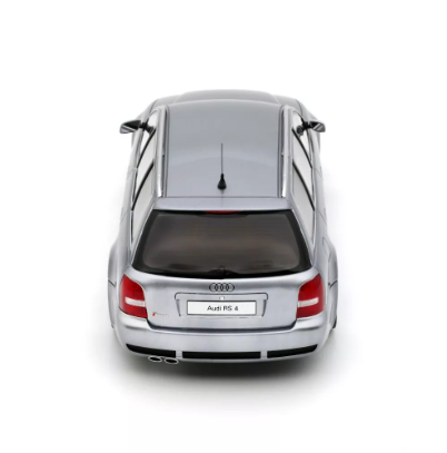 Audi RS 4 (B5) Avant "stanced" Avus Silver 2025