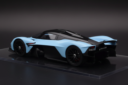 ASTON MARTIN VALKYRIE BLUE 2023
