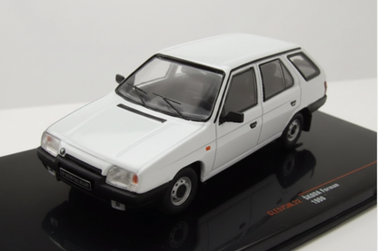 Skoda Forman, weiss, 1990