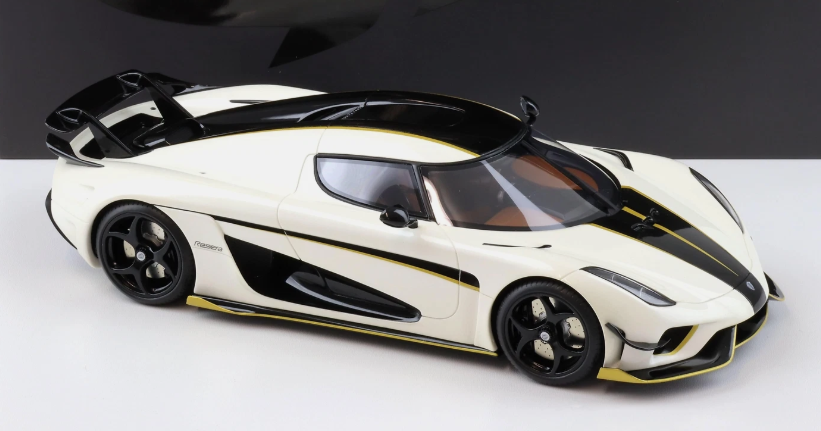 Koenigsegg Regera Record White 2023