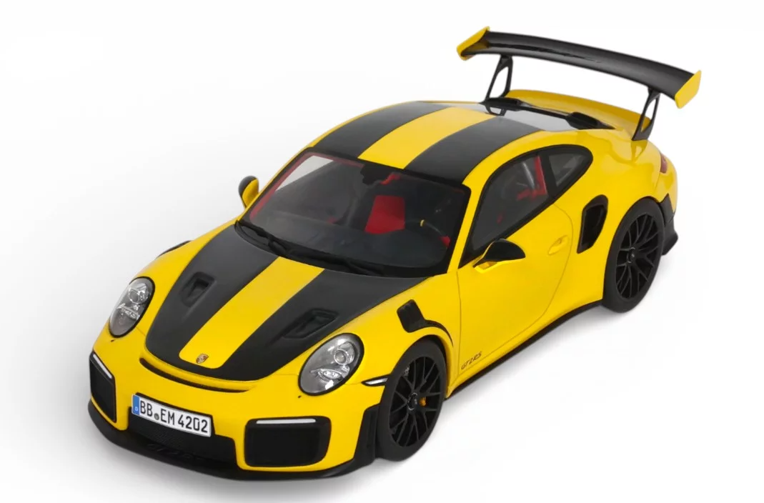 PORSCHE 911 (992.1) GT2 RS NÜRBURGRING LAP RECORD YELLOW 2017