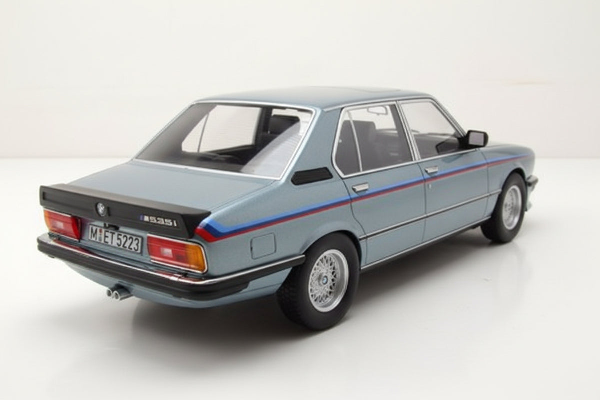 BMW M535i 1980 E30 - Blue met with stripes