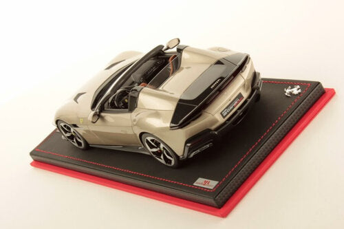 Ferrari 12 Cilindri Spider Grigio Ingrid