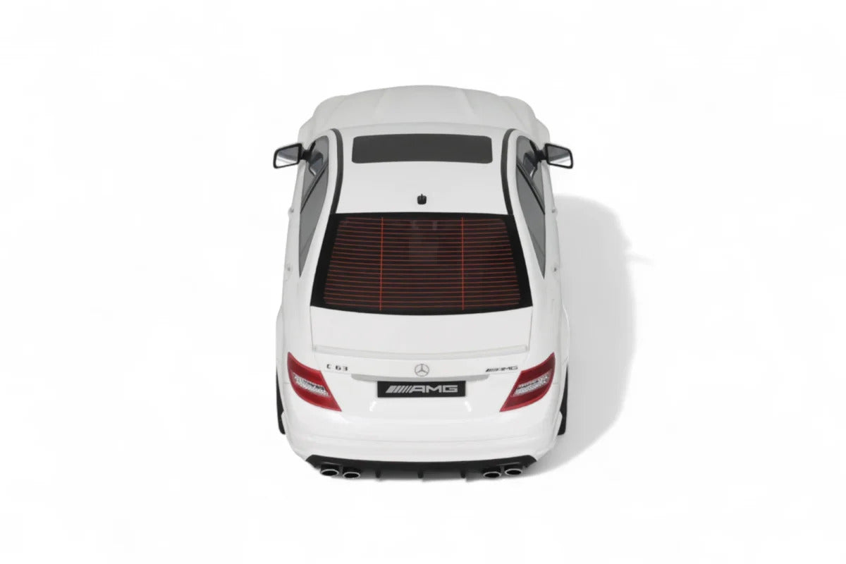 MERCEDES-BENZ C63 AMG DIAMOND WHITE 2007