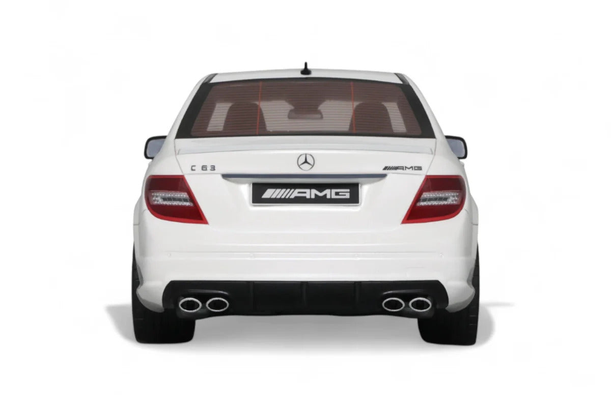 MERCEDES-BENZ C63 AMG DIAMOND WHITE 2007