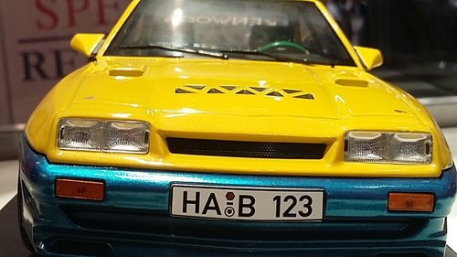 Opel Manta B Mattig, gelb/blau, 1991