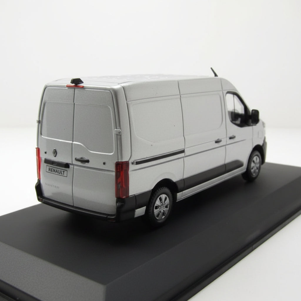 Renault Master E-Tech 100% Electric 2024 Glacier Silver