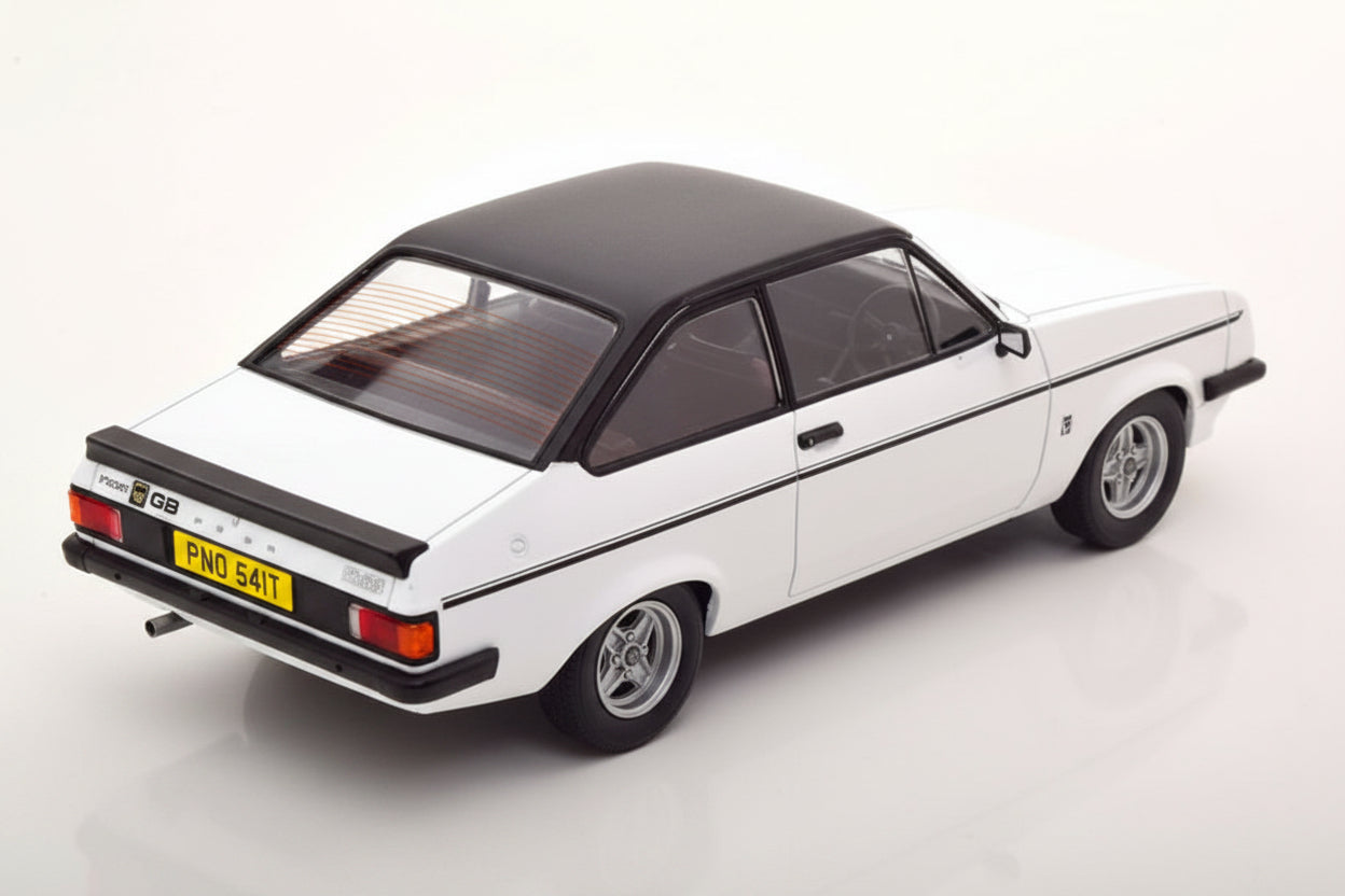 Ford Escort MK II RS 2000, weiss/matt-schwarz, 1977