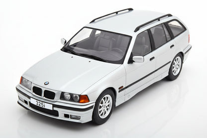 BMW 3er (E36) Touring, silber, 1995