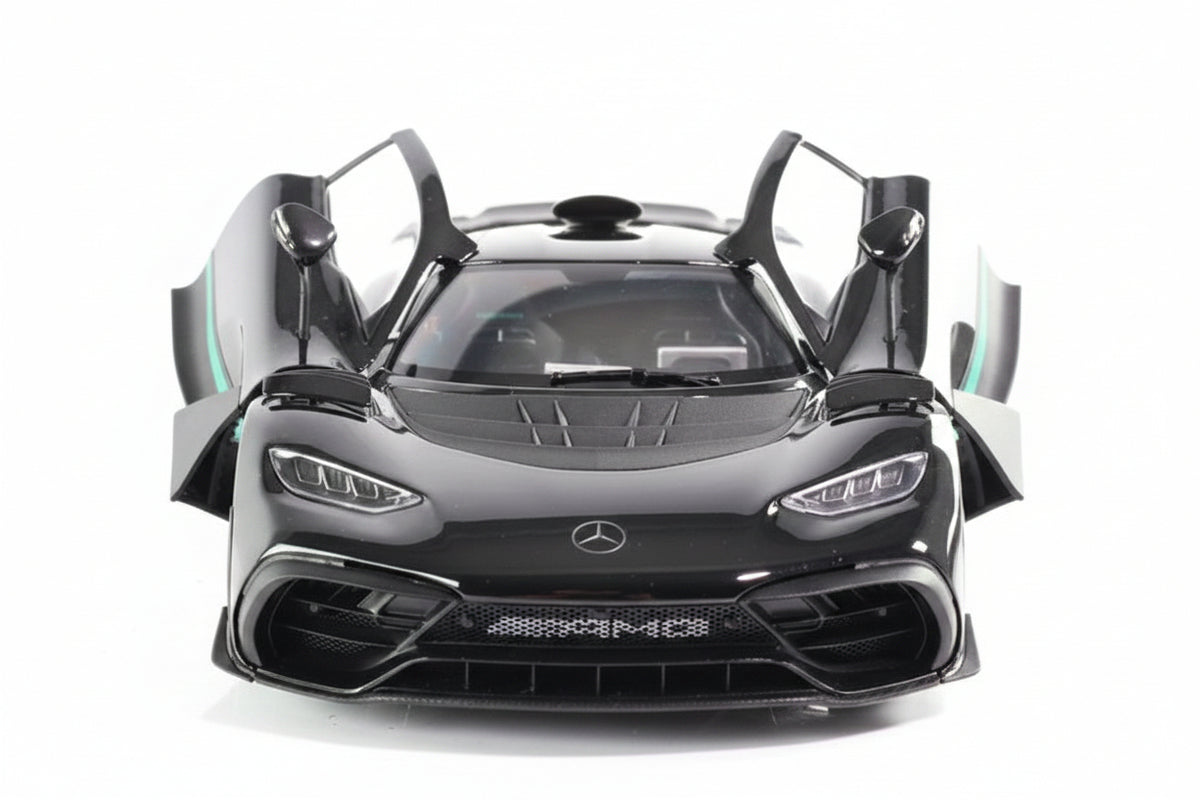 Mercedes AMG ONE (C298) , schwarz, mit Motorsport Stylingpaket STAR