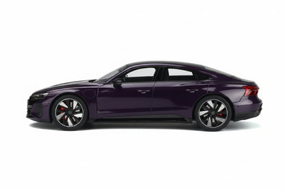 AUDI RS E-TRON GT VELVET VIOLET