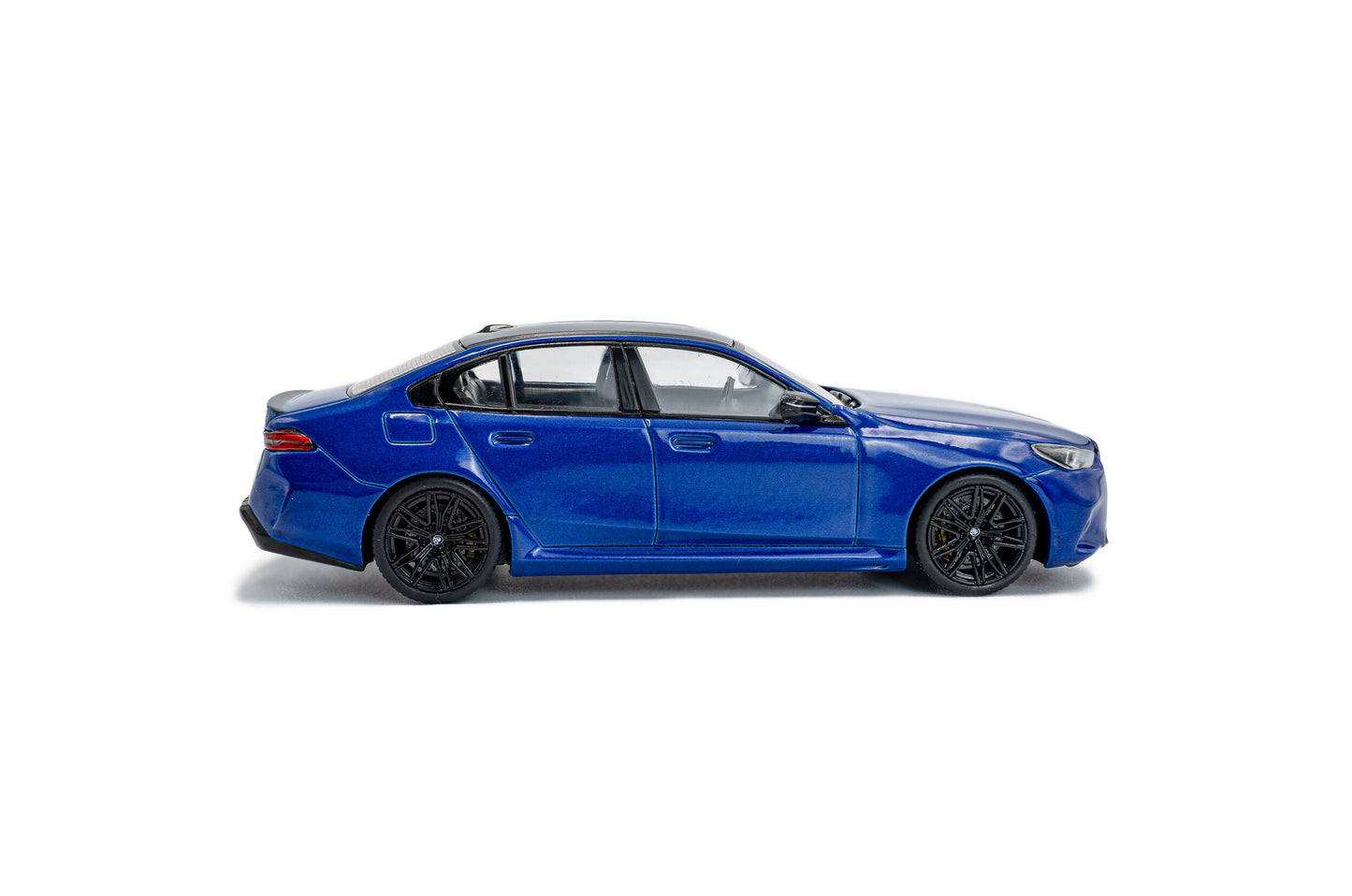 BMW - 5-SERIES M5 (G90) 2024 - BLUE MET