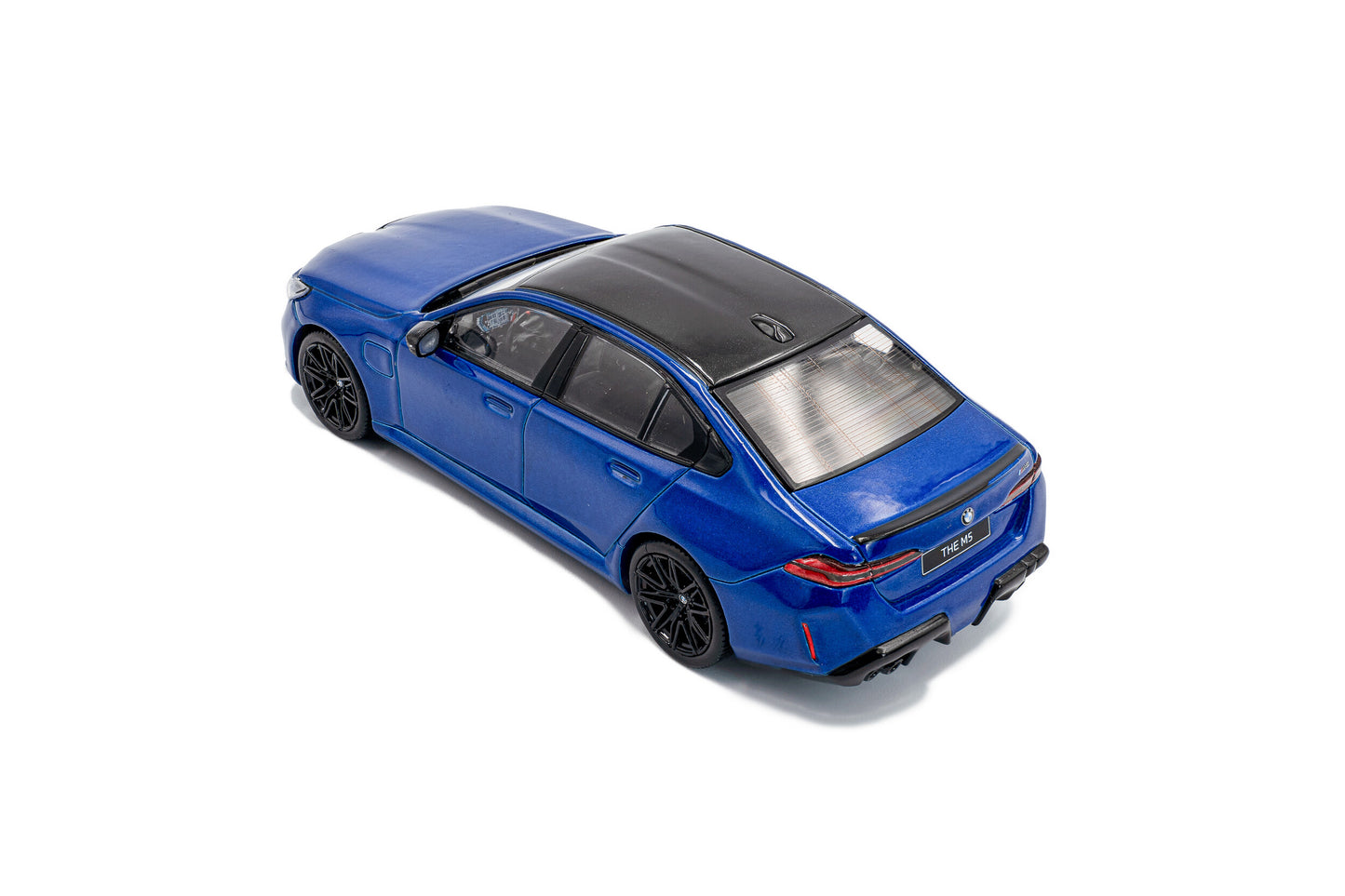 BMW - 5-SERIES M5 (G90) 2024 - BLUE MET