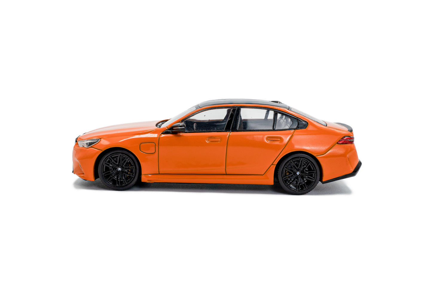 BMW - 5-SERIES M5 (G90) 2024 - ORANGE