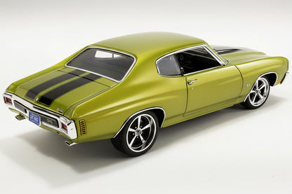 Chevrolet Chevelle SS Restomod 1970 Citrus green with black stripes