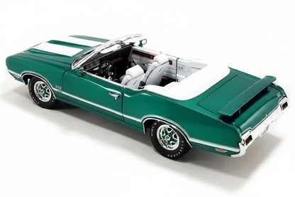 Oldsmobile 442 W-30 Convertible 1972 radiant green