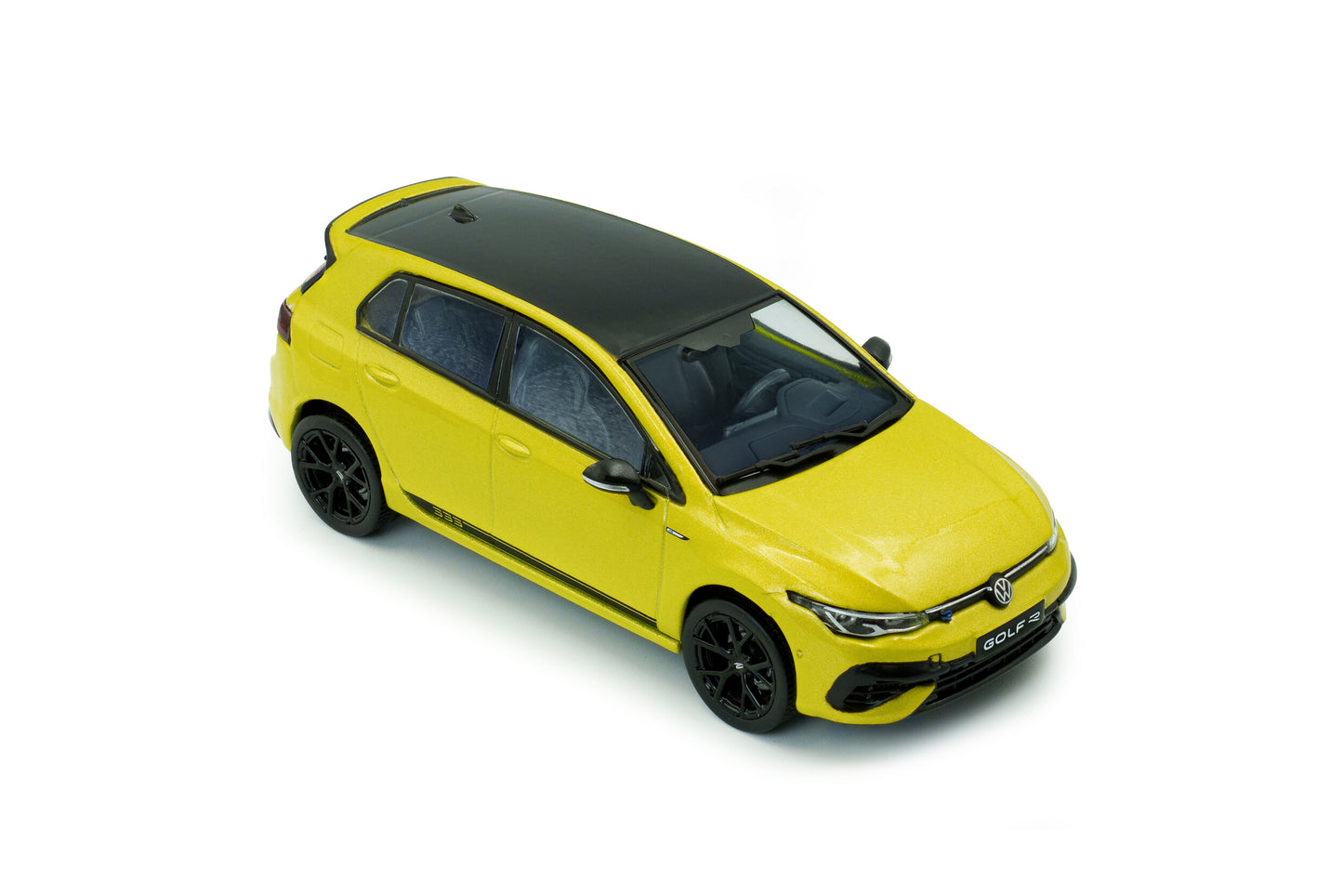 VOLKSWAGEN - GOLF VIII R 2022 - YELLOW