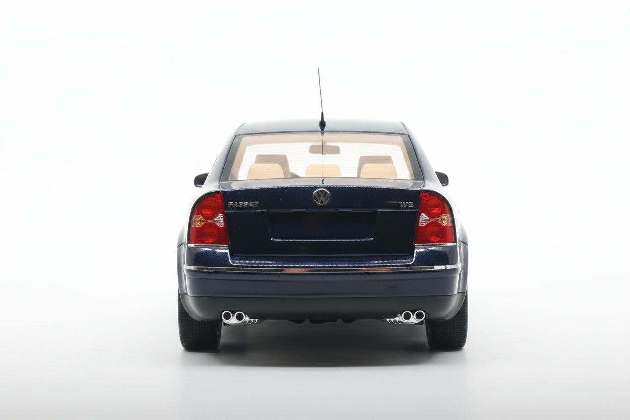 Volkswagen Passat B5 W8 2001 Dark Blue metallic