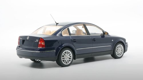 Volkswagen Passat B5 W8 2001 Dark Blue metallic